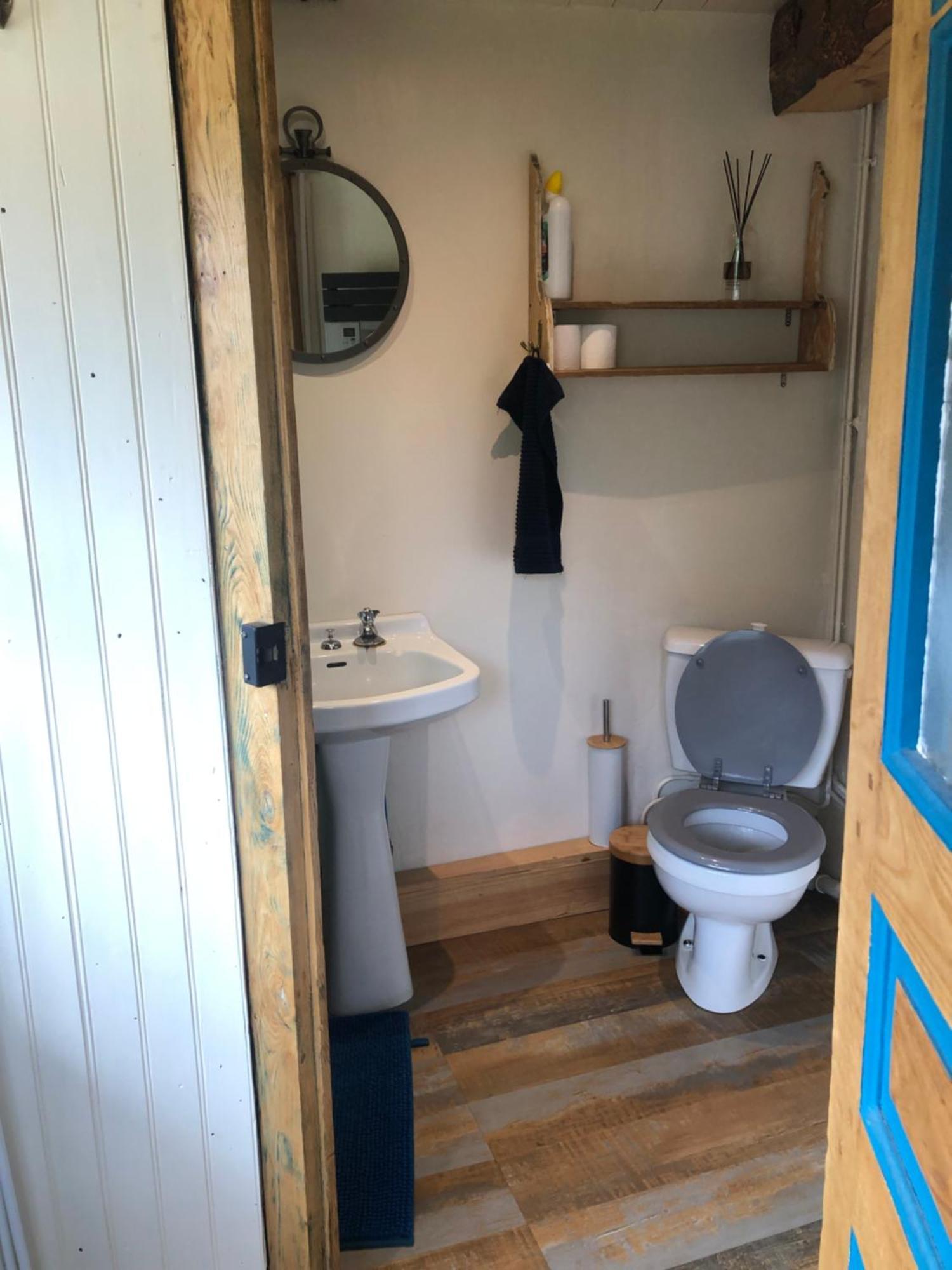La Auarje: Appartement Avec Jardin & Terrasse Cierp ภายนอก รูปภาพ