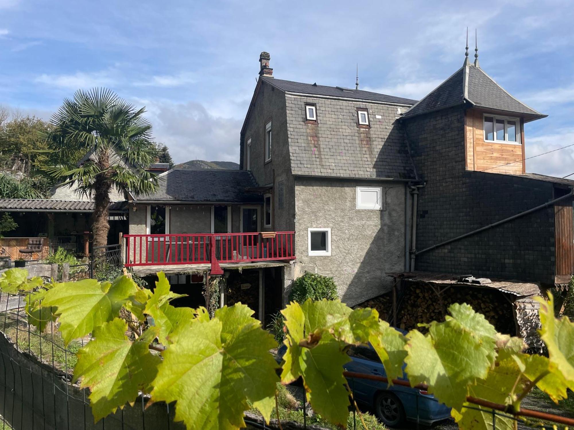 La Auarje: Appartement Avec Jardin & Terrasse Cierp ภายนอก รูปภาพ